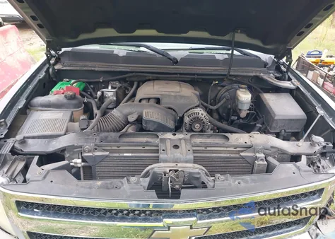 2011 Chevrolet Silverado 1500 Lt from USA, damaged, VIN 1GCNKSE04BZ134254